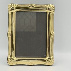 VTG 80s Gold Tone Picture Frame 3.5x5 Easel Back Metal Desk Classic Retro Decor